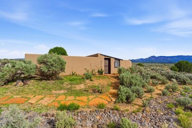 SPECTACULAR, UNIQUE, RAMMED-EARTH, RIVER-FRONTAGE HOME, close to - photo 48