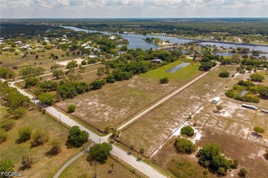 Where Acreage Meets Elegance on the River - An Iconic Alva - photo 50