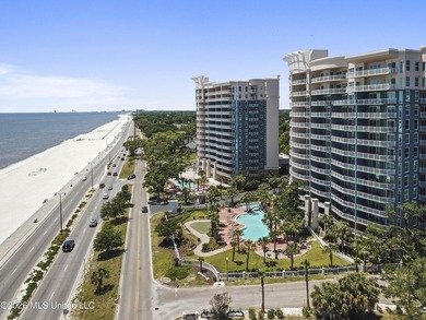 EXPERIENCE ULTIMATE COASTAL LUXURY IN THIS STUNNING BEACHFRONT - photo 2