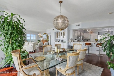 EXPERIENCE ULTIMATE COASTAL LUXURY IN THIS STUNNING BEACHFRONT - photo 10
