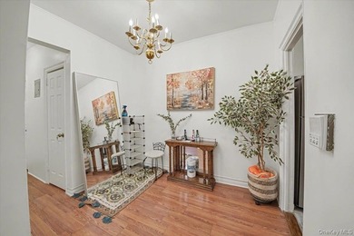 JUST REDUCED!!! FULLY RENOVATED!!! 1-bedroom, 1-bath co-op - photo 2