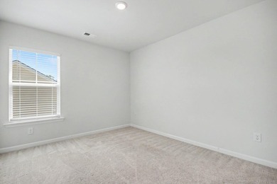 Welcome to this spacious 5-bedroom, 3.5-bath Kensington floor - photo 25