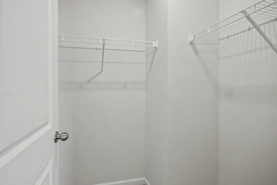 Welcome to this spacious 5-bedroom, 3.5-bath Kensington floor - photo 27
