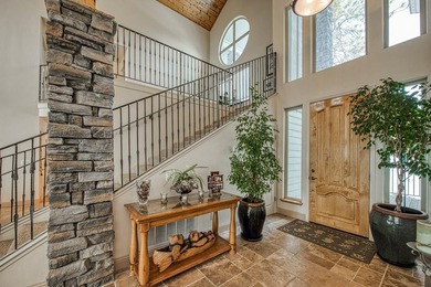 Looking for a spectacular mountain home with breathtaking views - photo 5