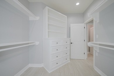 This stylishly crafted home in desirable Sea Oaks Village - photo 37
