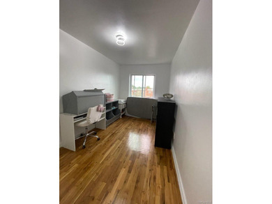 Two-Family Home for Sale in Highly Desirable Throggs Neck - photo 14