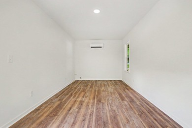 Charming patio home nestled in the serene town of Briarcliffe - photo 19