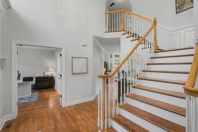Meticulously maintained by the original owners, this ELEGANT - photo 24