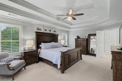 Meticulously maintained by the original owners, this ELEGANT - photo 25