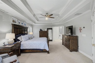 Meticulously maintained by the original owners, this ELEGANT - photo 27
