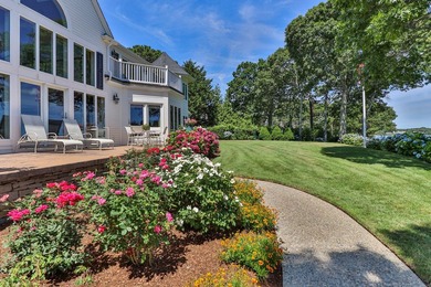 Nestled amid beautifully landscaped grounds, this exceptional 7 - photo 41