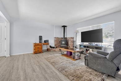 Located in Salinas, this 1,380 sq ft home sits on a spacious 39 - photo 3