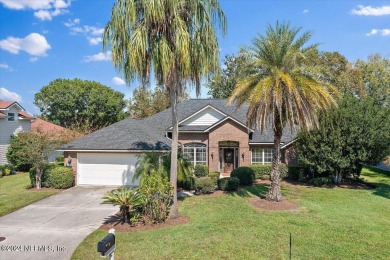 Lake Home For Sale in Fleming Island, Florida