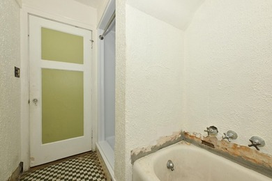 Rare opportunity to own a classic brick duplex in sought-after - photo 11
