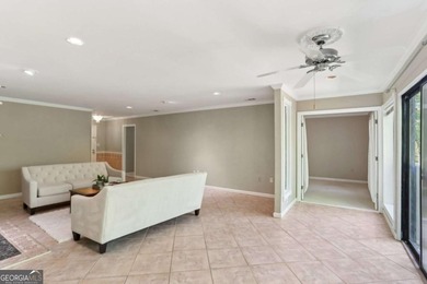 Is there a 2-bed condo in Buckhead under $250K with resort-style