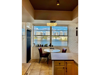 Experience waterfront living from this beautiful residence - photo 2