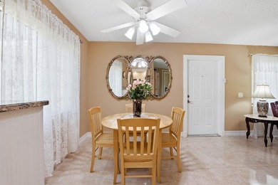 Beautifully updated first-floor condominium offering the perfect - photo 6