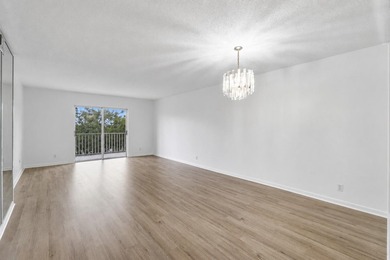 BRIGHT & SPACIOUS 2 BEDROOM / 2 BATH CONDO IN HIGHLY - photo 10