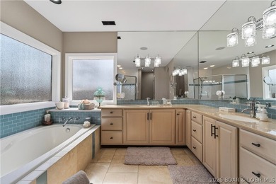 Stunning updated home in highly desired Four Seasons w/ - photo 15