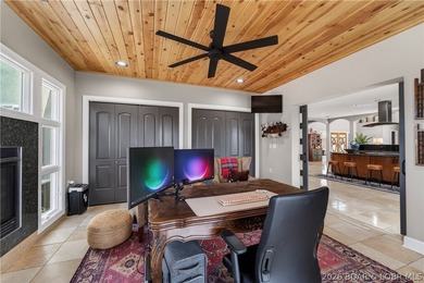 Stunning updated home in highly desired Four Seasons w/ - photo 35