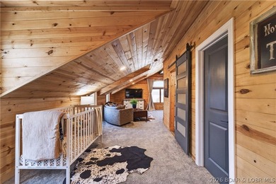 Stunning updated home in highly desired Four Seasons w/ - photo 37