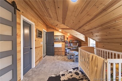 Stunning updated home in highly desired Four Seasons w/ - photo 38