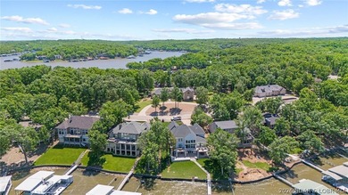 Stunning updated home in highly desired Four Seasons w/ - photo 48