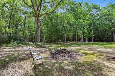 ***BUILD YOUR DREAM HOME HERE...Tucked away on approximately 3 - photo 9