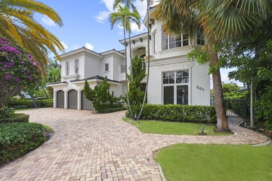Welcome to Golden Harbour's best-priced waterfront estate. A - photo 2