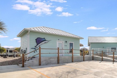 Sailfish RV resort offers spectacular views of ships passing - photo 5