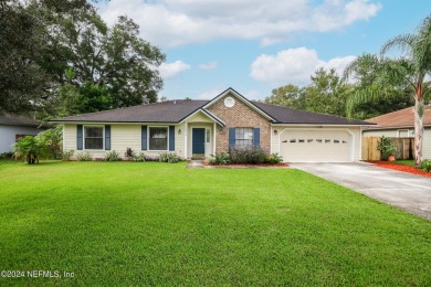 (private lake, pond, creek) Home For Sale in Jacksonville Florida