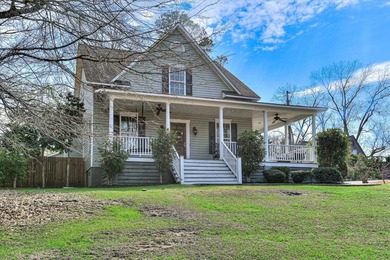 Located in the heart of downtown Lincolnton, this beautifully - photo 4