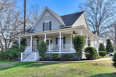 Located in the heart of downtown Lincolnton, this beautifully - photo 5