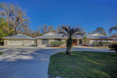 Lake Home For Sale in Satsuma, Florida