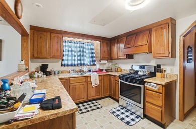 LAKEFRONT!!! Escape to the water in this 2 bedroom, 2 bath - photo 16