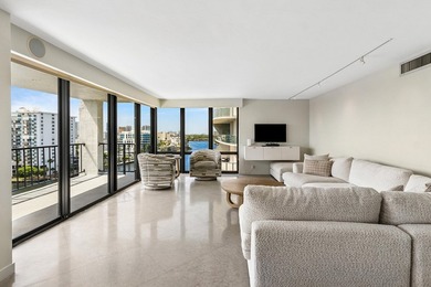 Experience South Florida waterfront living in this beautiful - photo 3