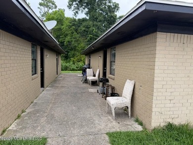 Rare investment opportunity directly across from the north - photo 8