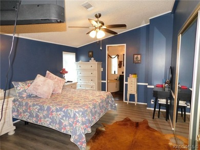 Welcome home to peaceful country living! Escape to the relaxed - photo 11