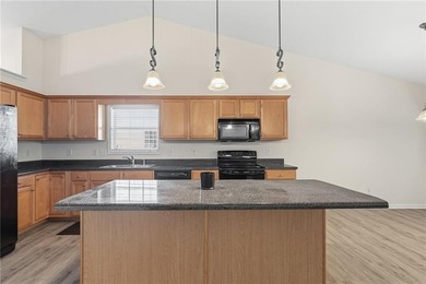 Discover an exceptional, fully updated, true ranch residence - photo 15