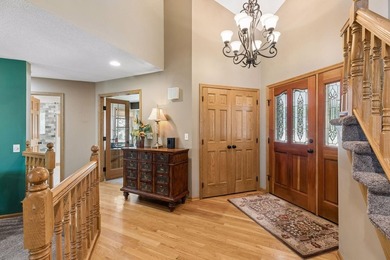 Gorgeous Home - Gorgeous Setting. Custom designed, quality-built - photo 21