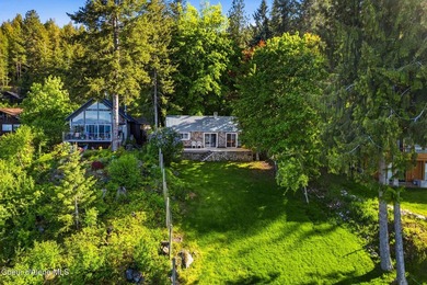 Prime waterfront, level pebble beach frontage with striking - photo 27