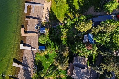 Prime waterfront, level pebble beach frontage with striking - photo 36