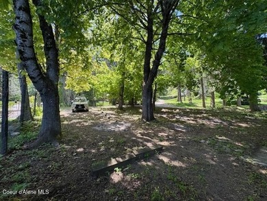 Prime waterfront, level pebble beach frontage with striking - photo 44
