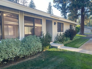 Lake Townhome/Townhouse For Sale in Blairsden, California