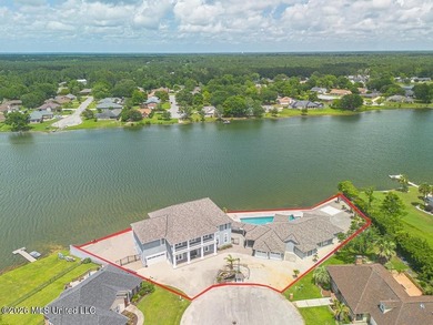 Luxury waterfront estate situated on a stunning bulkhead lot - photo 2