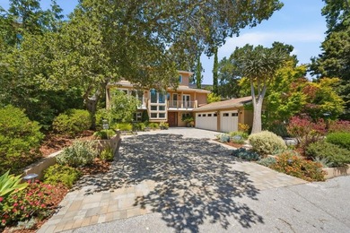 Exceptional Emerald Hills home offering light-filled interiors - photo 2