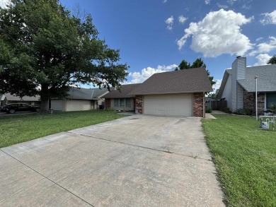 Lake Home Sale Pending in Enid, Oklahoma