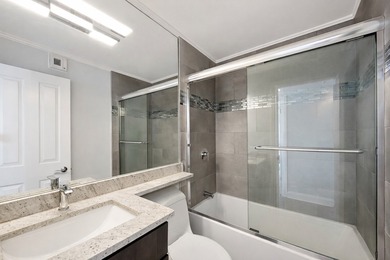 Don't miss out on this elegant and sophisticated Corner Unit! A