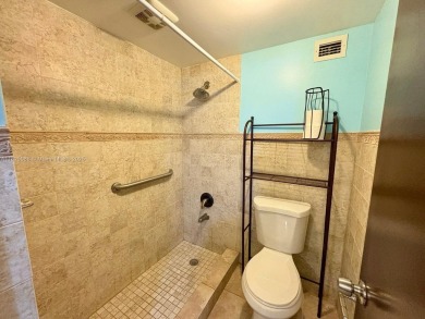 Luxury oceanfront building located in the heart of Miami Beach