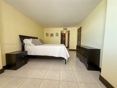 Luxury oceanfront building located in the heart of Miami Beach